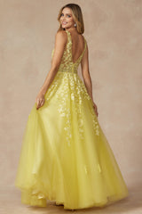 Enchanting Elegance: Floral Appliqué Prom Ball Gown for a Magical Night