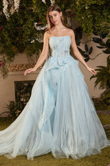 Enchanting Butterfly Appliqué Gown for Unforgettable Occasions