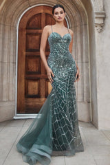 Luminous Couture: Embrace Modern Elegance with Our Romantic Mermaid Gown