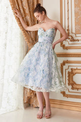 Allure Bridal: Enchanting Strapless Sweetheart Gown for Weddings and Formal Events
