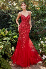 **Enchanting Floral Appliqué Mermaid Gown for Special Occasions**