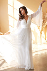 **Cinderella Divine's Enchanting Gown: A Vision of Elegance for Special Occasions**