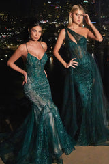 Enchanted Couture: Shimmering Mermaid Dress for a Magical Night