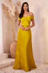 Cinderella Divine's Enchanting A-line Off-Shoulder Satin Dress: A Timeless Masterpiece for Every Occasion