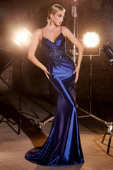 Captivating Fitted Evening Gown: Cinderella Divine's Nightlight of Glamour