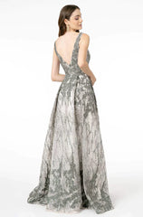 **Shimmer and Shine in the GLS by Gloria GL1835: The Dress of Dreams**