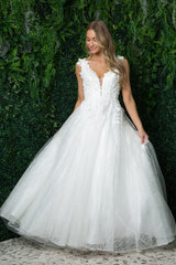 Nox Anabel's Exquisite V-Neck Floral Appliqué Wedding Gown: A Symphony of Sophistication