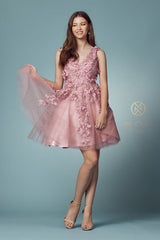 **Nox Anabel Cocktail Dress: Captivating Glamour for Special Occasions**