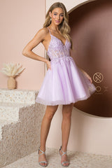 Enchanting Nox Anabel Party Dress: Sculpted Silhouette, Captivating Back