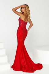 Enchanting Portia and Scarlett Gown: Elevate Your Presence with Shimmering Jewels and a Dramatic Train