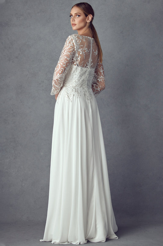 **Bridal Elegance: Embroidered Lace Wedding Dress for a Timeless and Romantic Bridal Look**