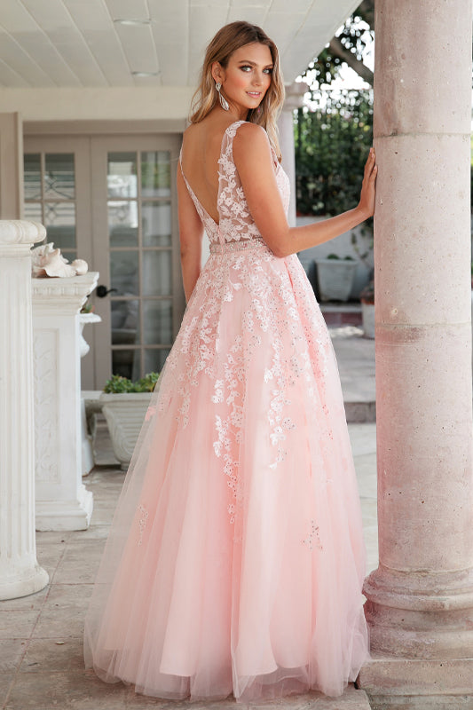 Enchanting Elegance: Floral AppliquÃ© Prom Ball Gown for Unforgettable Occasions