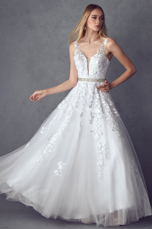 Everlasting Elegance: Ethereal Floral AppliquÃ© Prom Ball Gown for Unforgettable Occasions