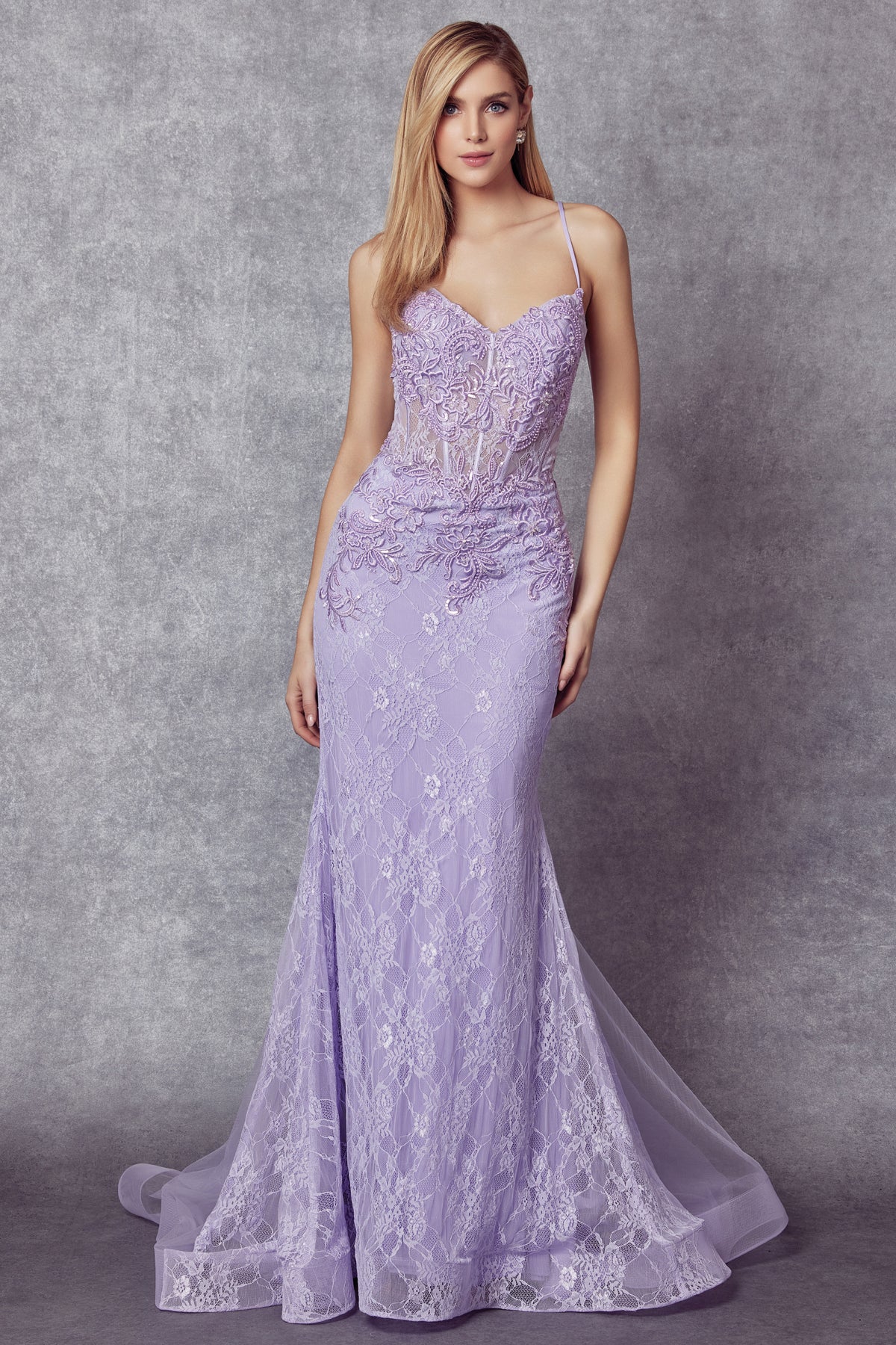 Ethereal Elegance: Luxurious Lace Embellished Mermaid Dress for Unforgettable Occasions