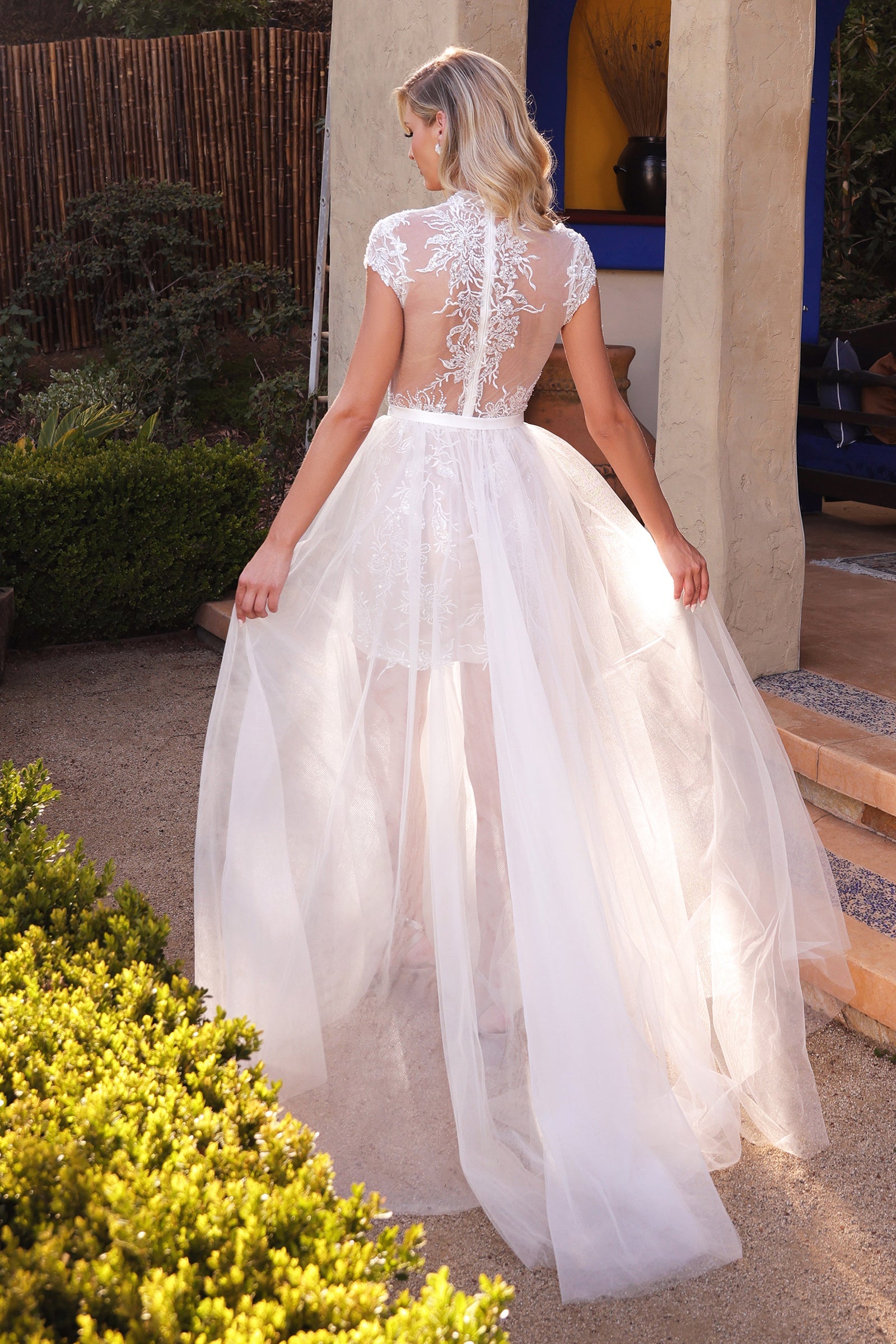 Evangeline's 2-in-1 Wedding Dress: Transform into Bridal Elegance with Grace