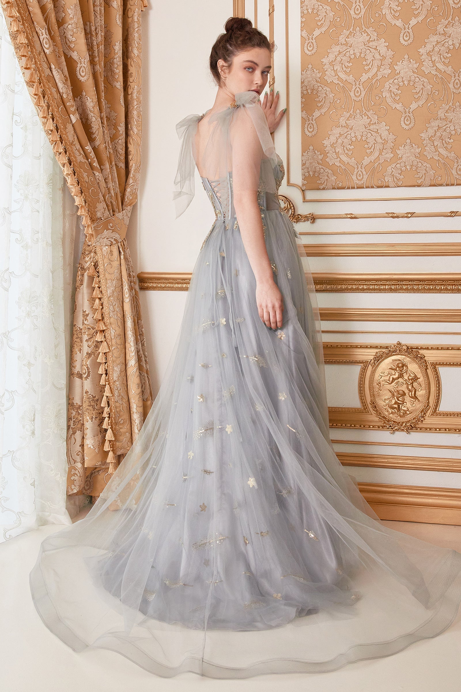 **Radiant Bridal: Shimmering Gown for Captivating Occasions**