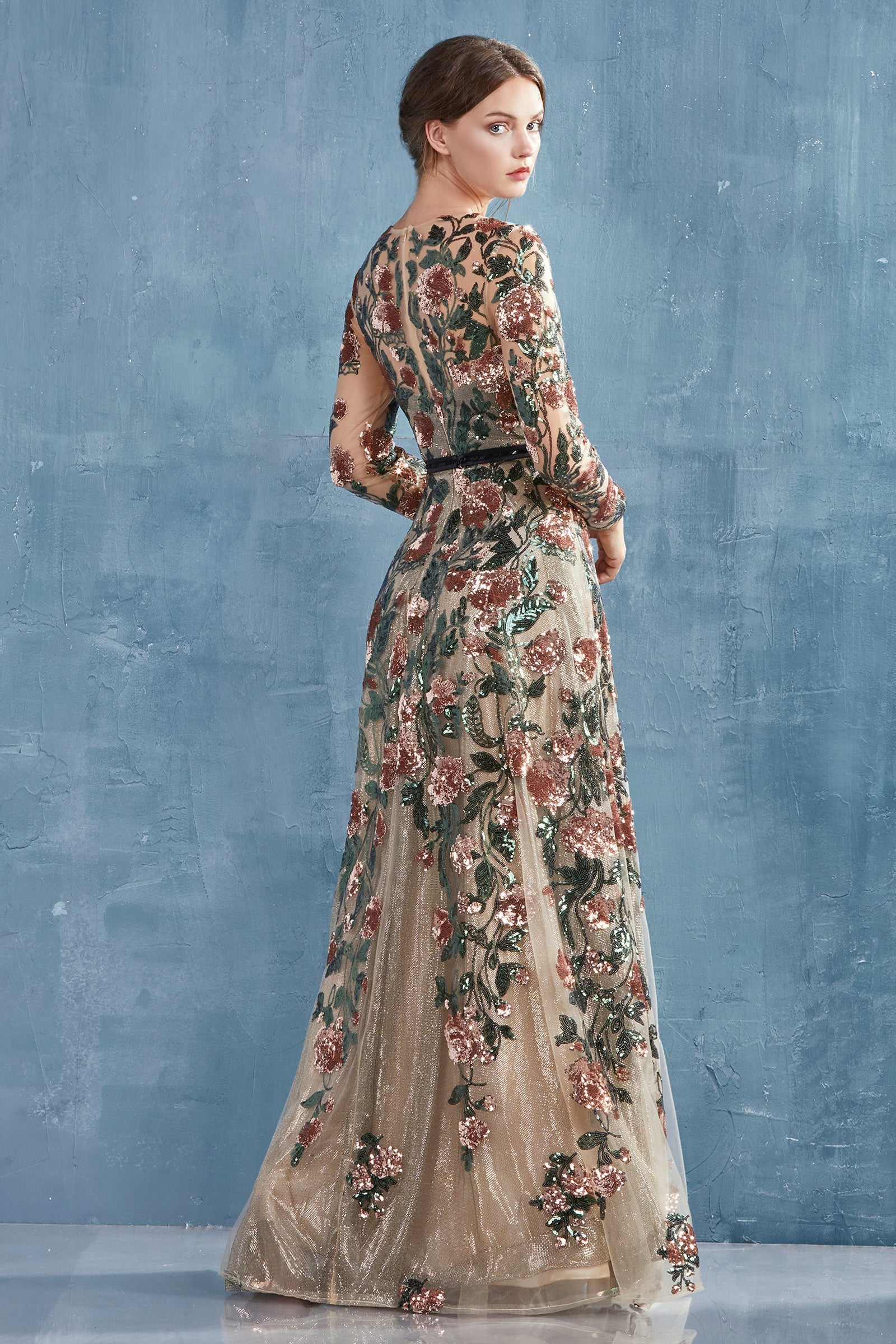 Enchanted Evenings: Shimmering Sequined Gown for Unforgettable Occasions