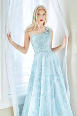 Enchanting Eve's Alluring Evening Dress: A Symphony of Elegance and Allure