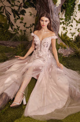 Enchanting Bridal: Shimmering Floral AppliquÃ© Gown for Special Occasions