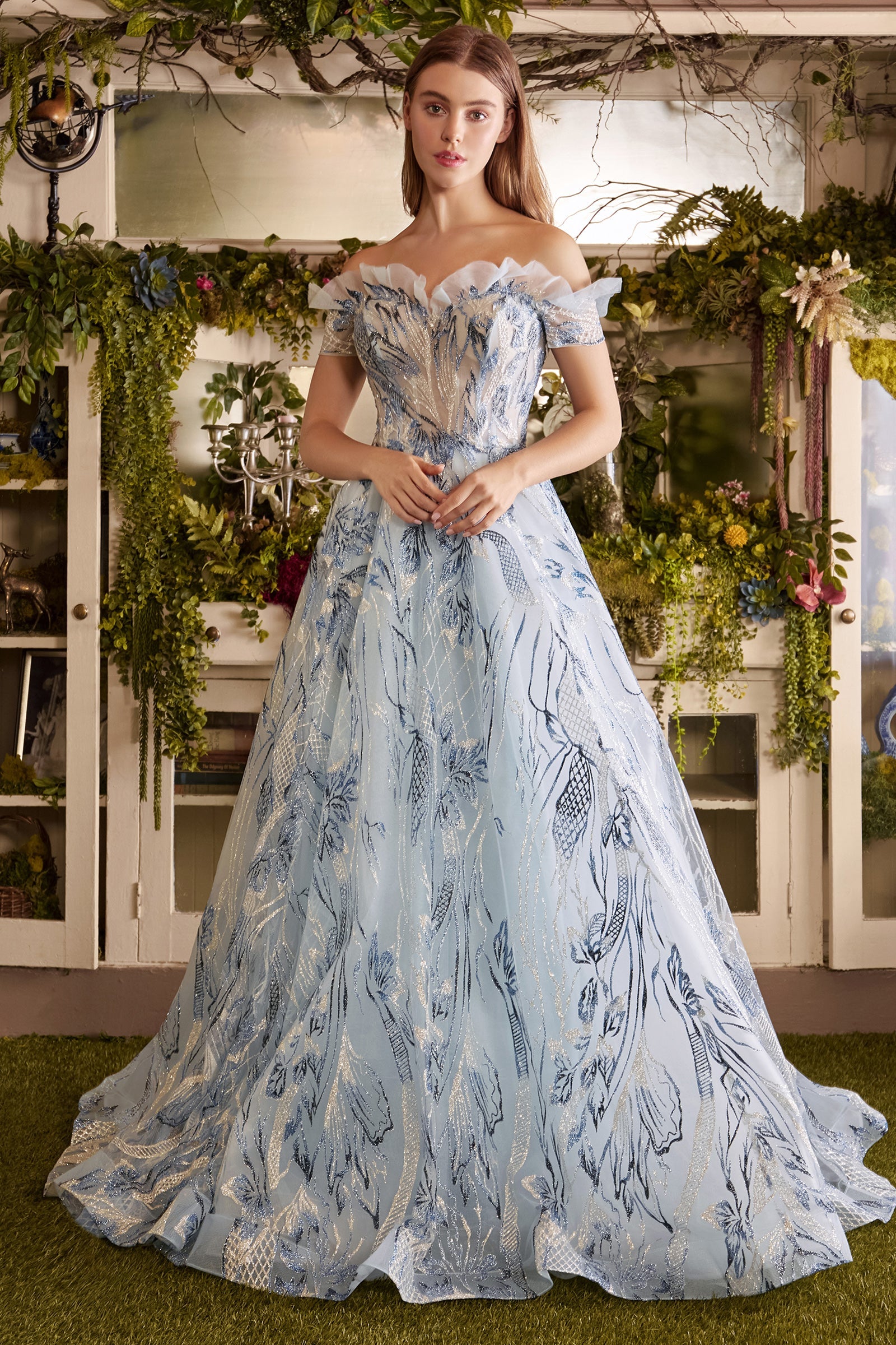 Enchanting Allure: The Epitome of Elegance for Women's Formal Attire