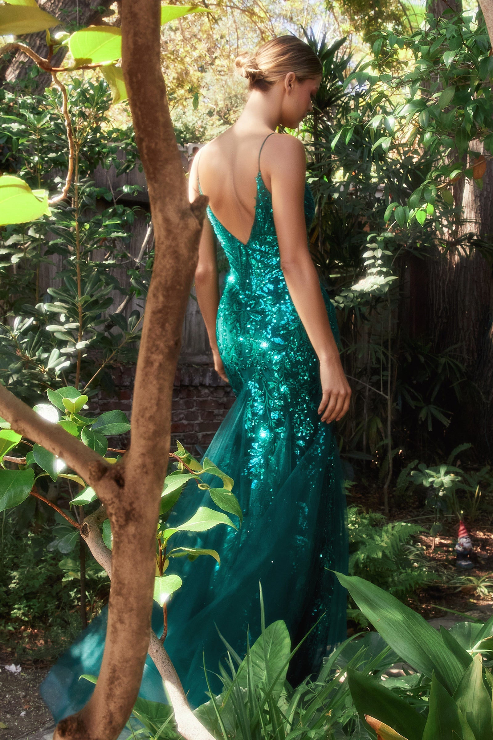 Enchanting Elegance: The Foliage-Embellished Mermaid Gown for Captivating Occasions