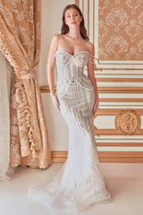 **Enchanting Elegance: Mermaid Silhouette Wedding Gown with Cascading Pearls**