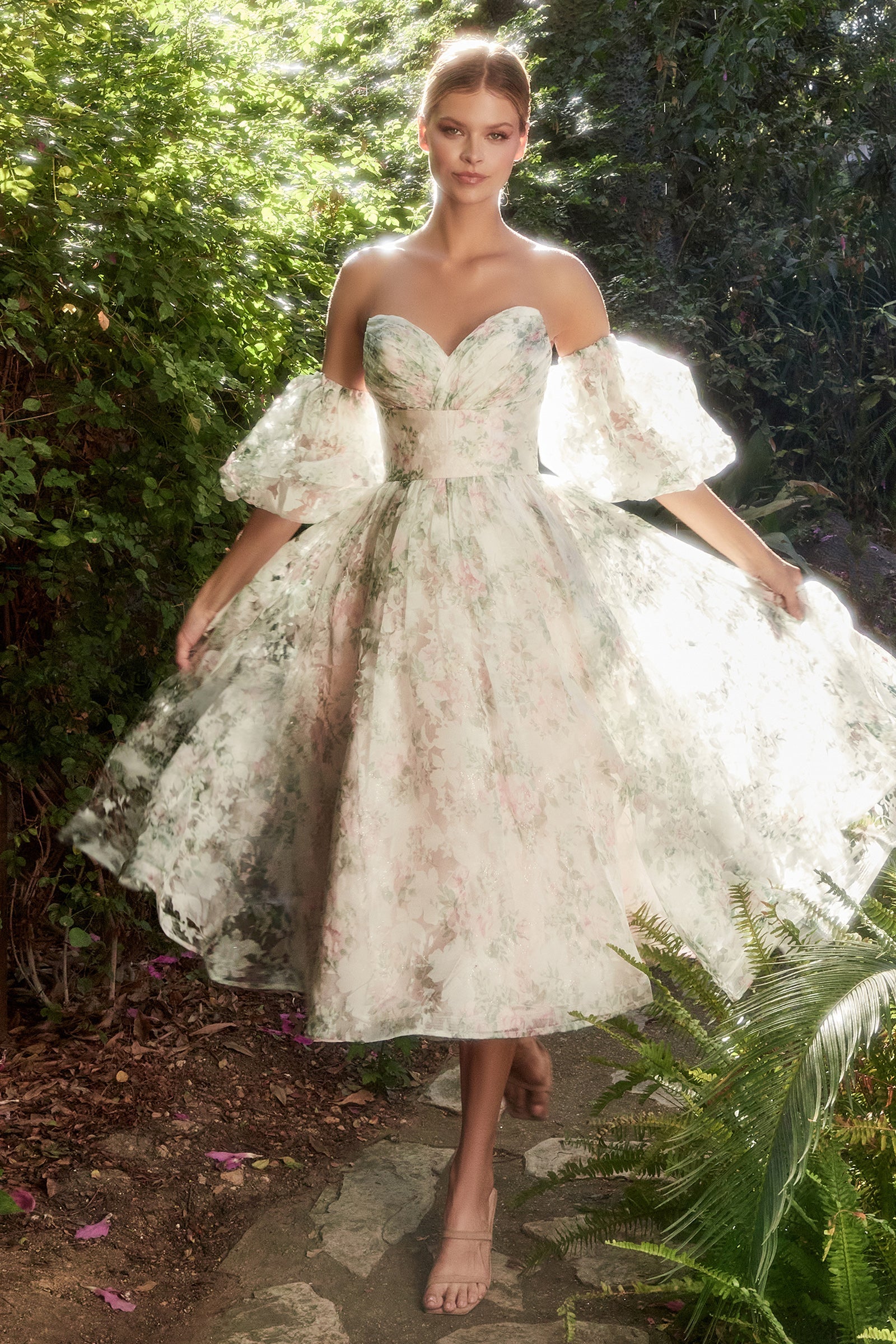 Allure Bridal: Enchanting Strapless Sweetheart Gown for Weddings and Formal Events
