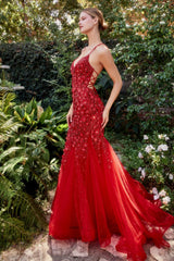Enchanting Floral AppliquÃ© Gown: Embody Elegance at Formal Events