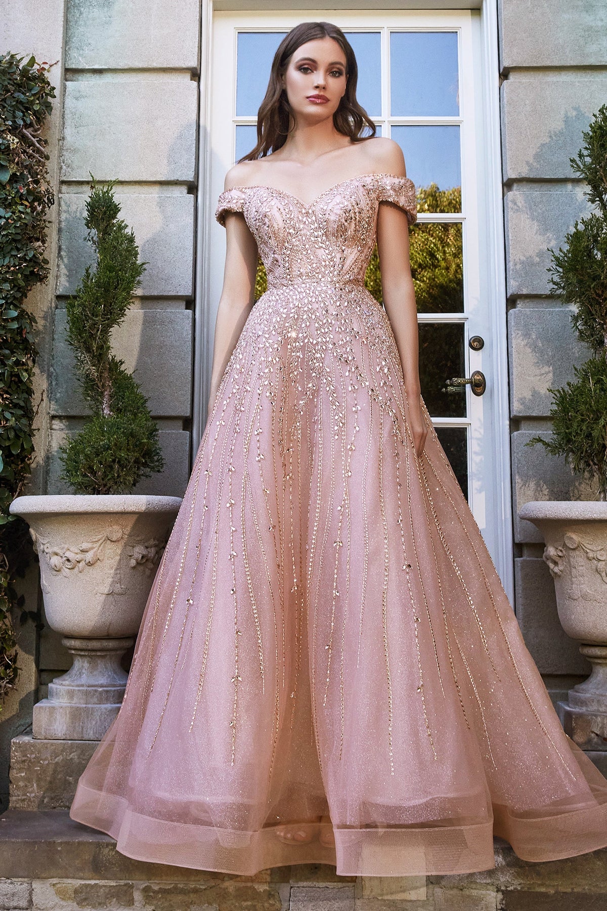 Enchanting Elegance: Cinderella Divine's B715 Wedding Dress for Unforgettable Occasions