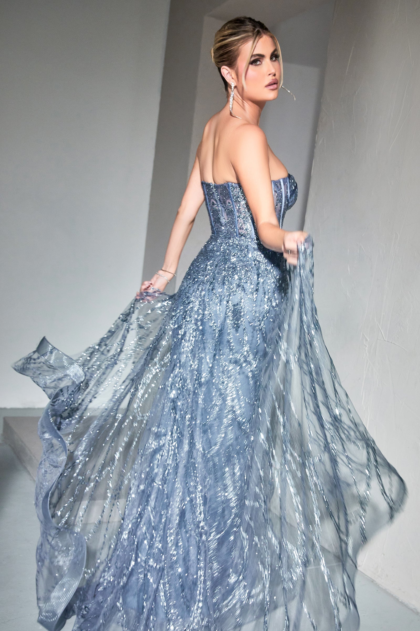 **Enchanted Elegance: Cinderella Divine CB095 Gown for Royal Occasions**