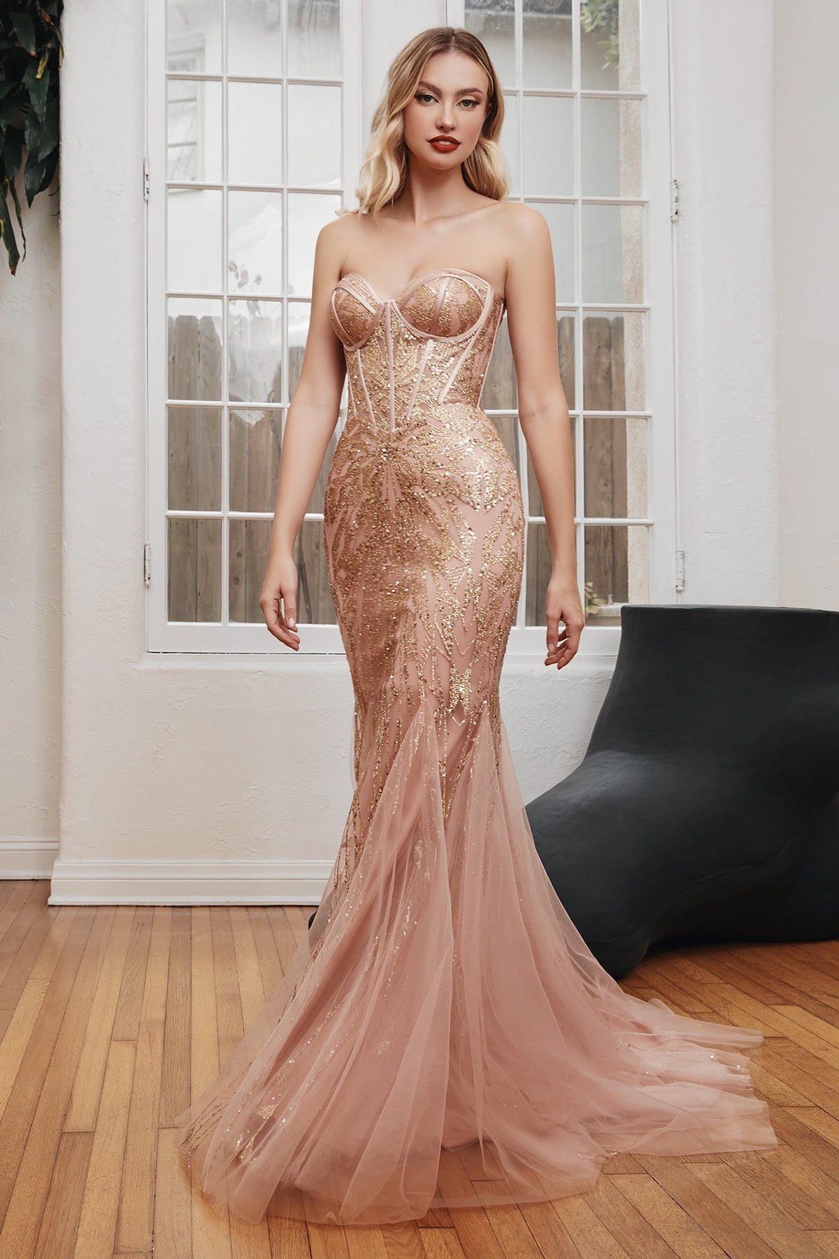 Captivating Mermaid Gown: Cinderella Divine's CB116 for Unforgettable Occasions