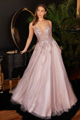 Cinderella Divine's CB117: A Timeless and Enchanting Gown for Special Occasions