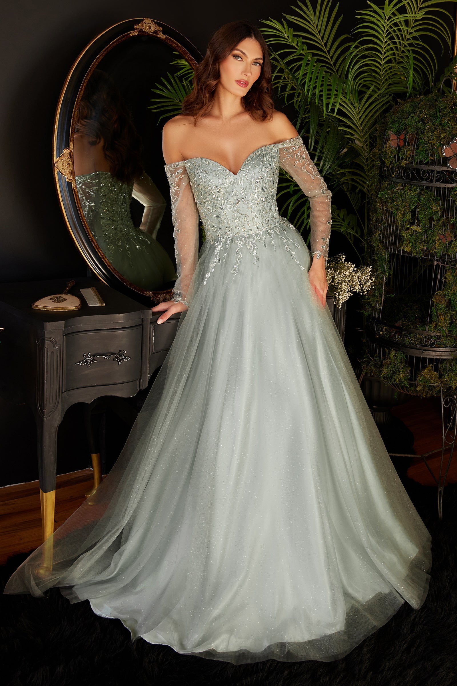 Enchantment Awaits: Cinderella Divine's Ethereal Dress for Special Occasions (CD0172)