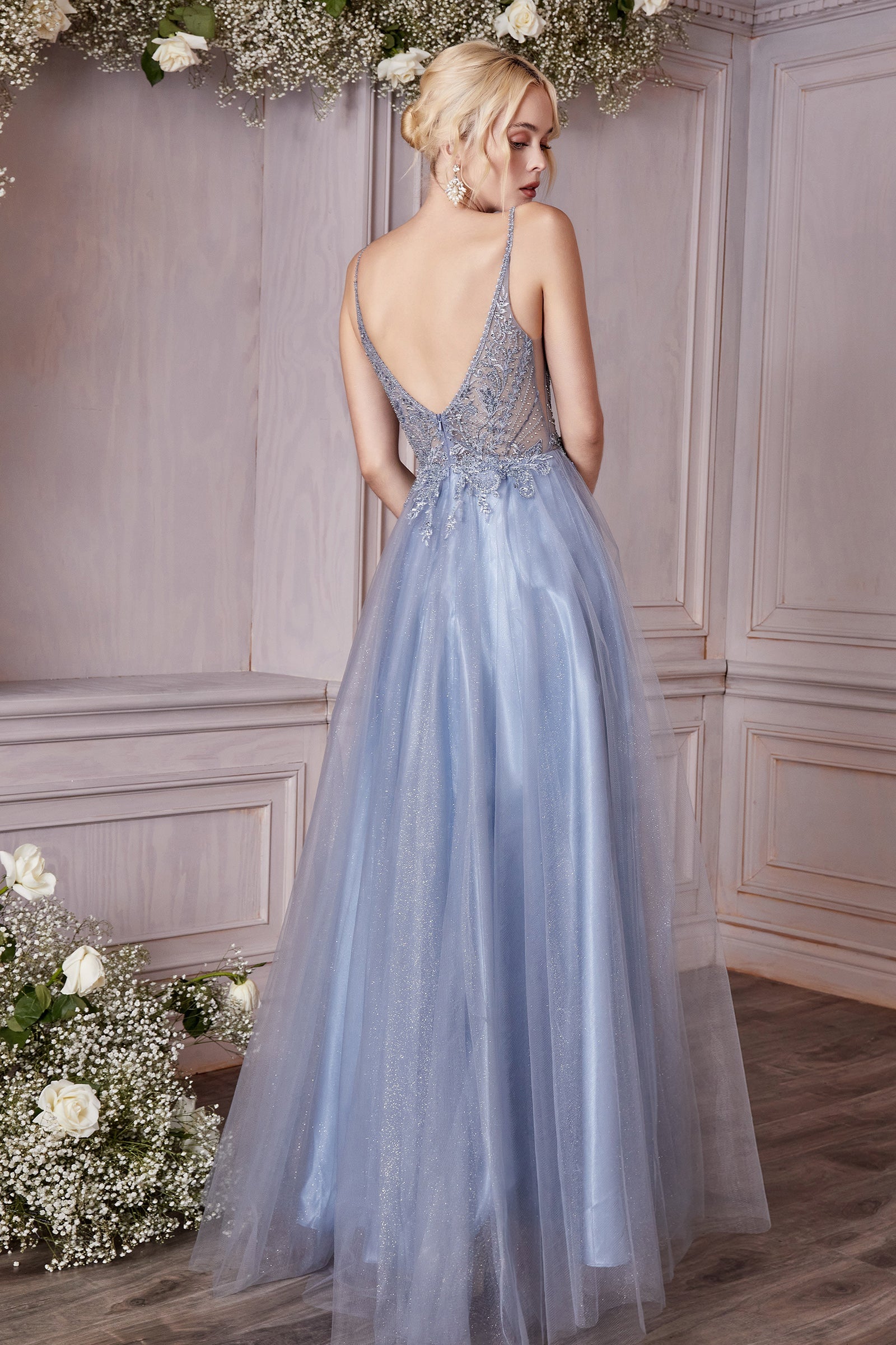 **Cinderella Divine: Shimmering V-Neck Evening Gown for Enchanting Occasions**