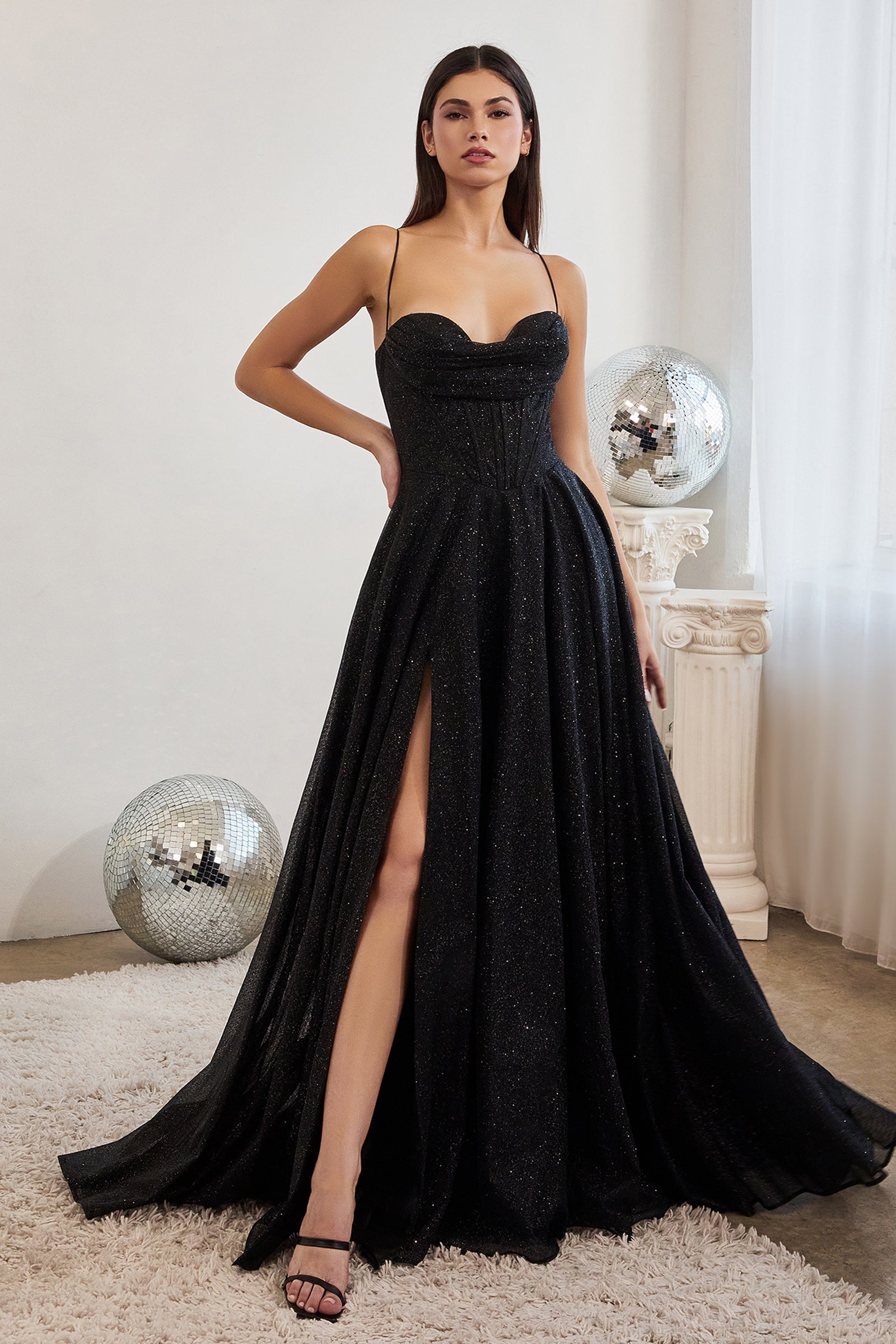 Shimmering Elegance: Cinderella Divine's Enchanting Prom Gown (CD252)