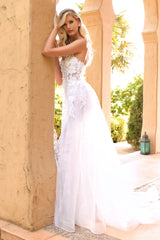 Enchanting Bridal Elegance: Cinderella Divine CD931W