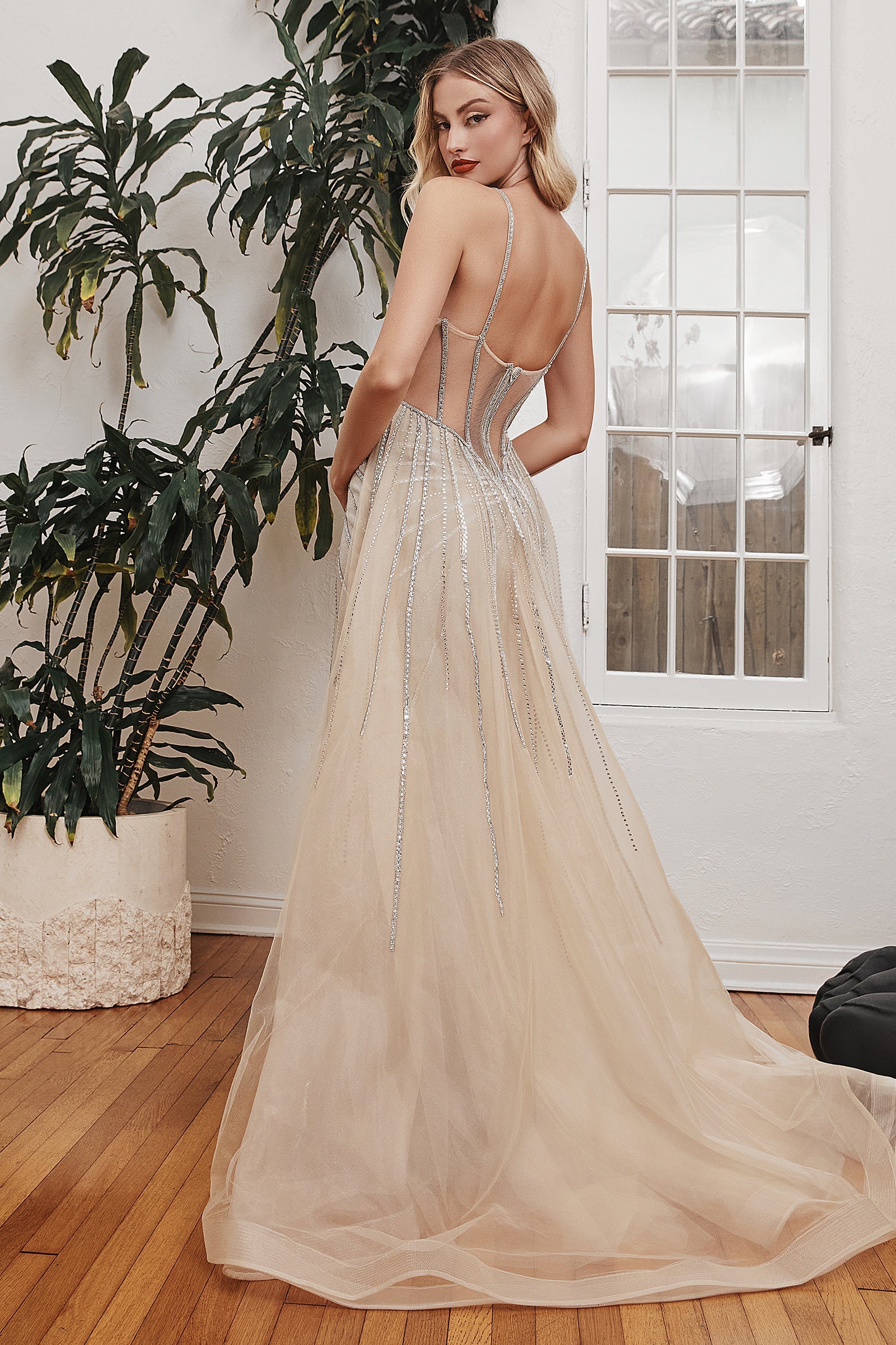 Cinderella Divine's Enchanting Gown: A Symphony of Shimmer and Grace