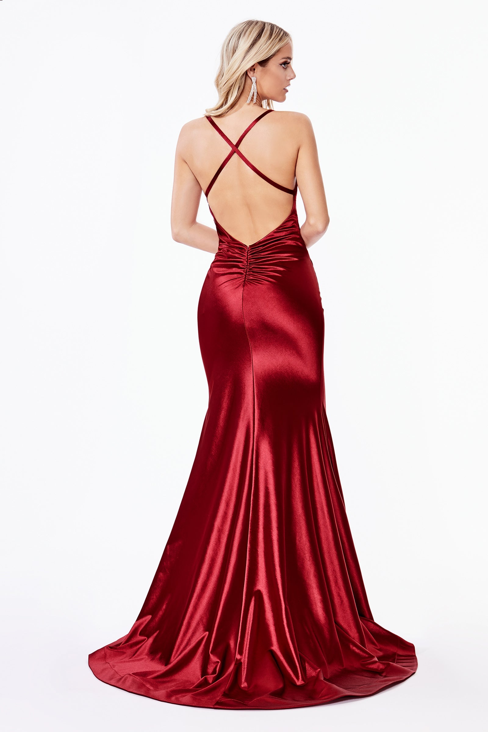 Captivating Curves: Cinderella Divine's CH236 Evening Dress for Unforgettable Glamour