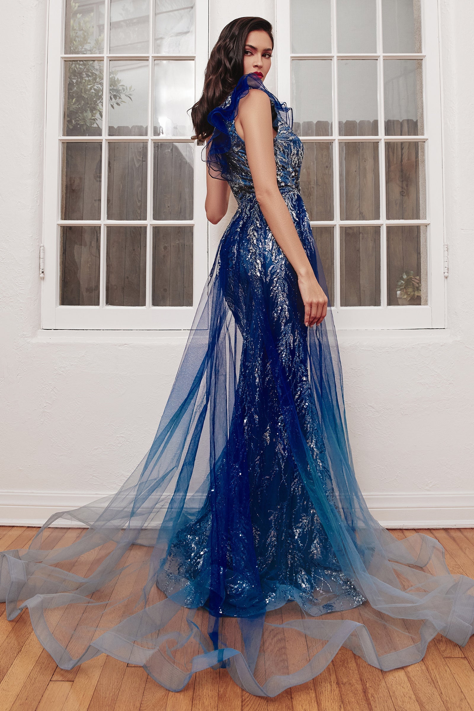 Cinderella Divine J851: Shimmering Glamour for Enchanting Evenings