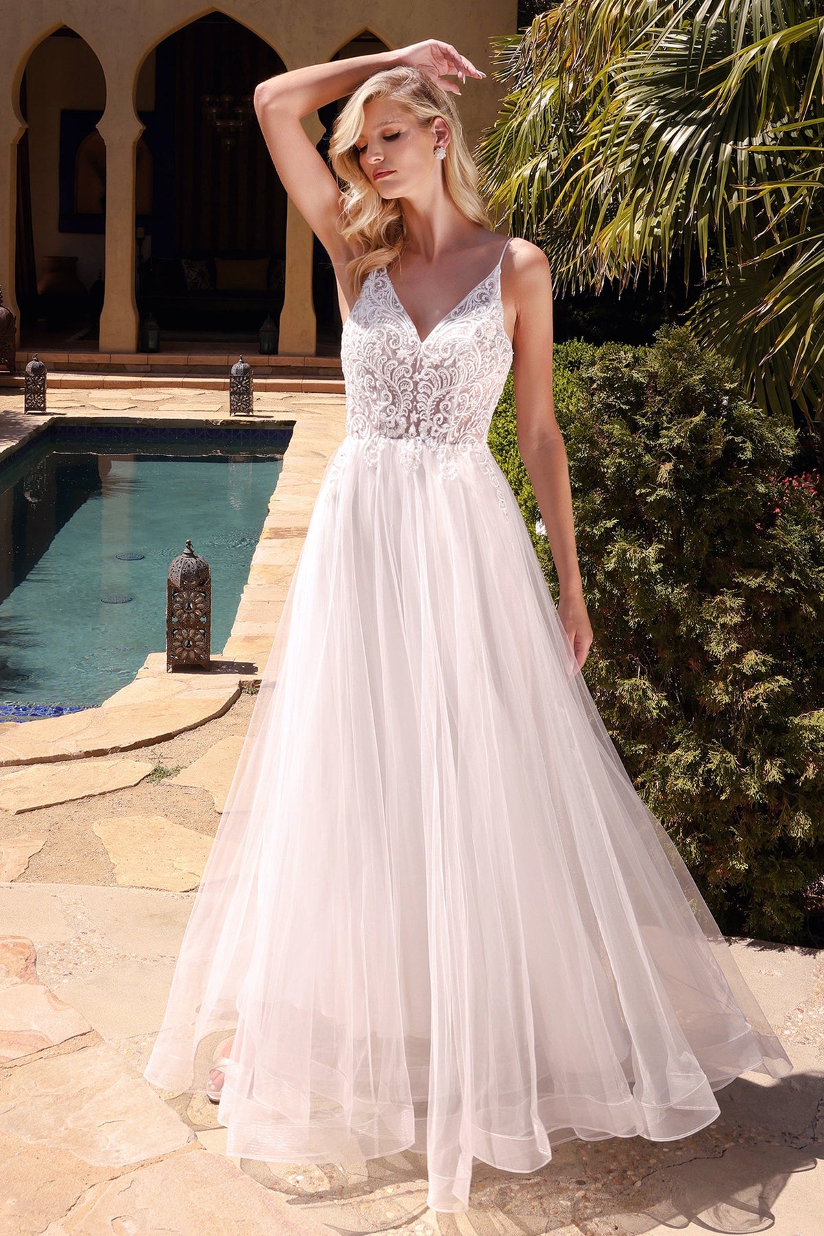 Cinderella Divine's KC897W: A Dreamy Gown for Unforgettable Occasions