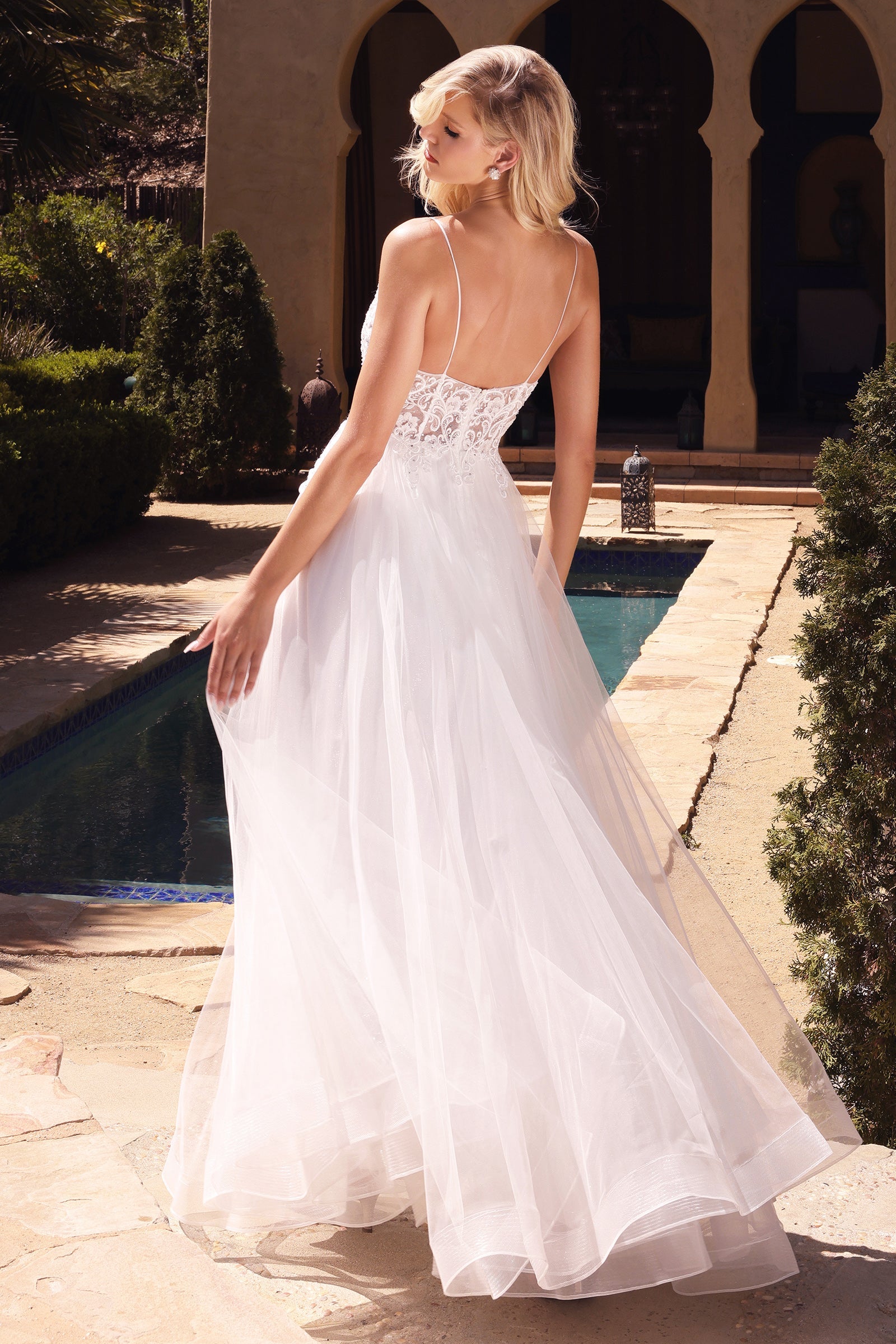 **Cinderella Divine KC897W: Enchanting Elegance for Your Dreamy Nights**