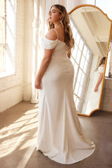 Enchanting Curves: Cinderella Divine's KV1057W Wedding Dress for Plus Size Brides