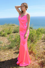 **Cinderella Divine: Shimmering Satin Mermaid Gown for Enchanting Occasions**