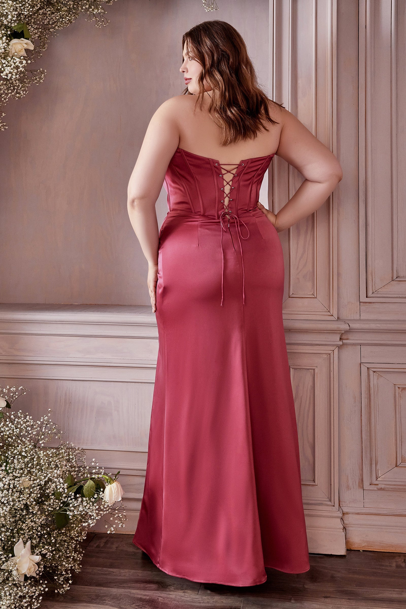 Indulge in Sultry Elegance: Cinderella Divine's Captivating Floor-Grazing Gown