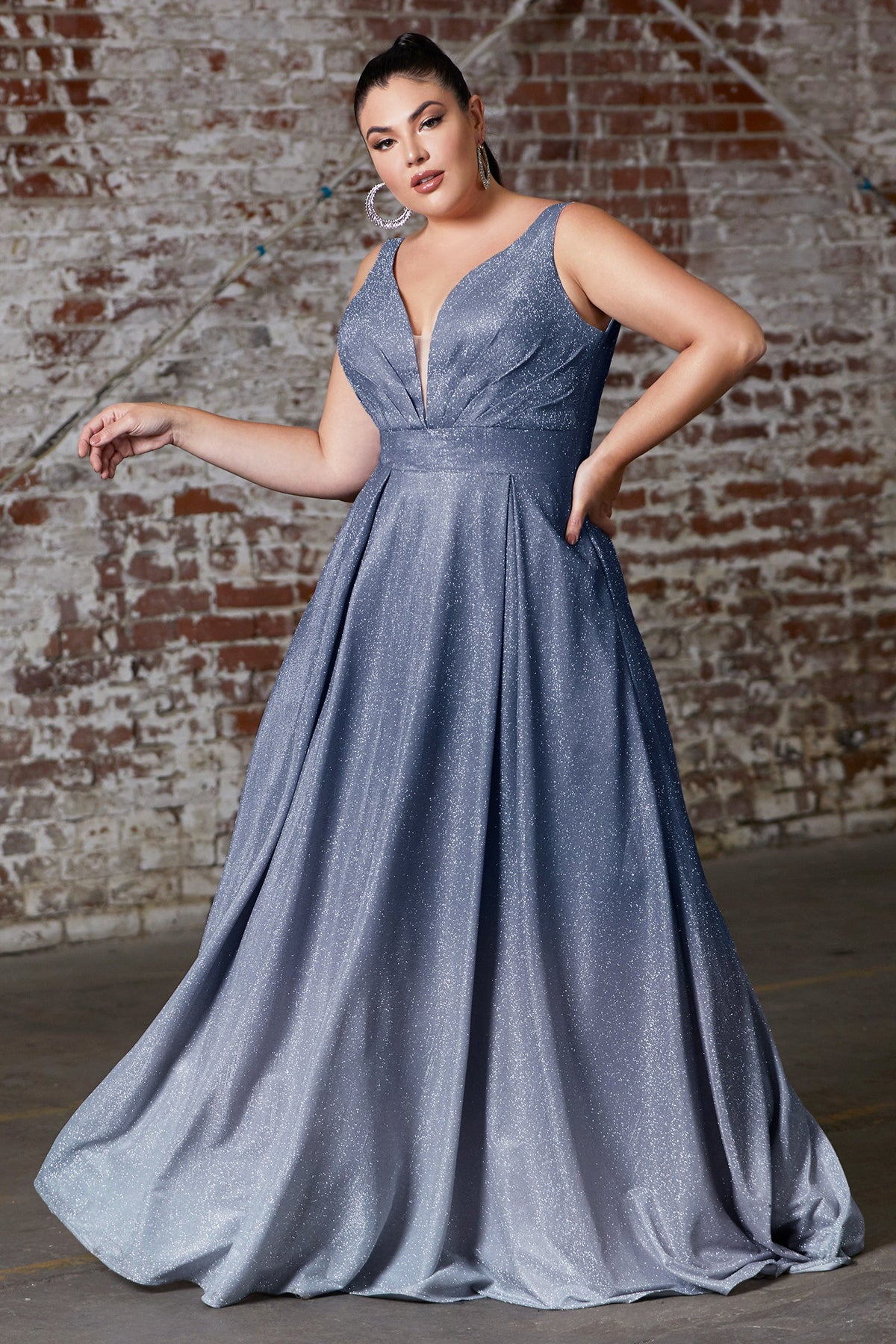 **Enchanting Ombre Gown: Captivating Elegance for Special Occasions**