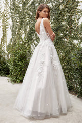 Cinderella Divine A1028W: Captivating Tulle Gown with Floral AppliquÃ©s