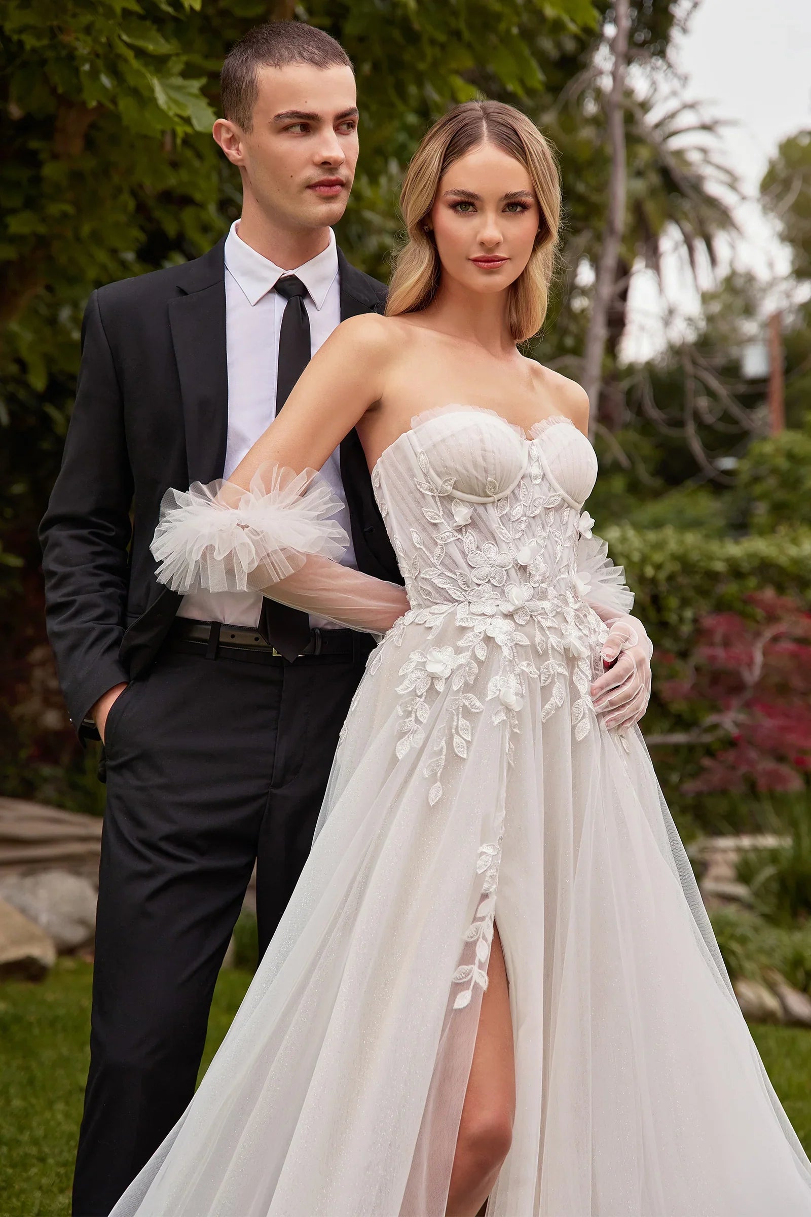 **Eternal Elegance: Enchanted Tulle Aline Gown for a Romantic Wedding**