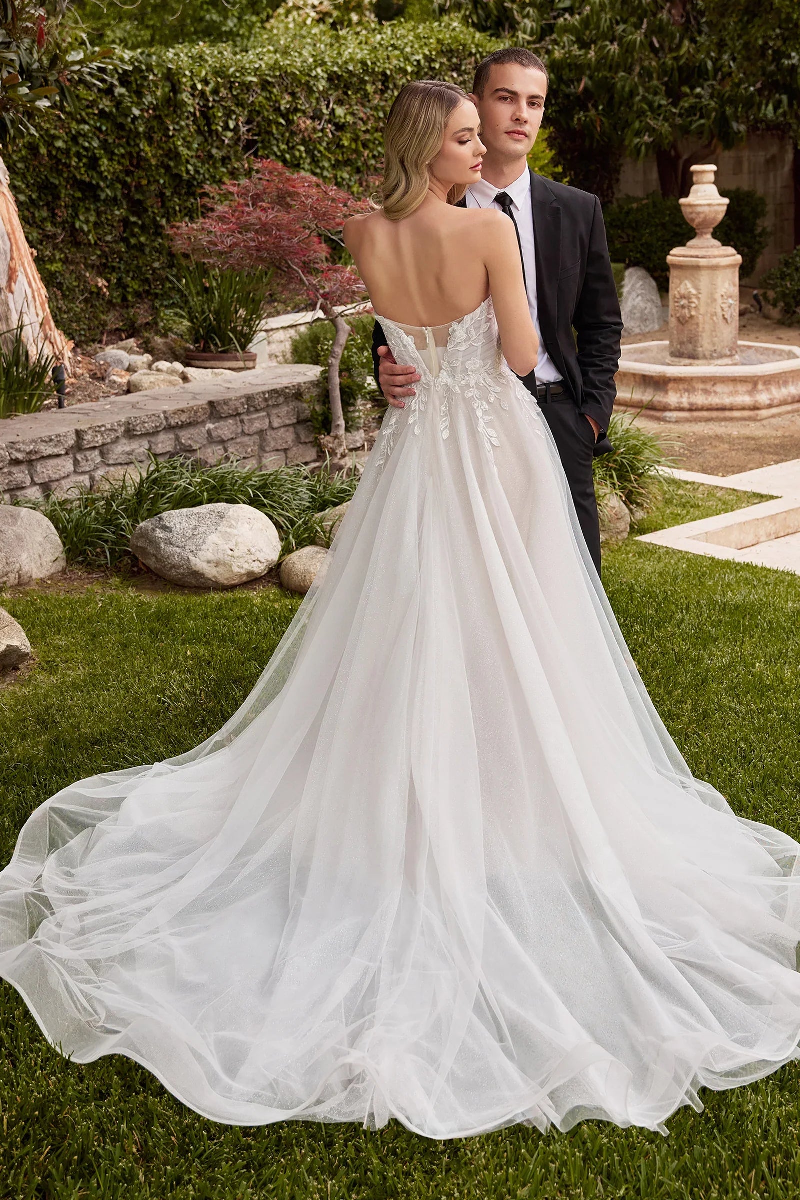 **Eternal Elegance: Enchanted Tulle Aline Gown for a Romantic Wedding**