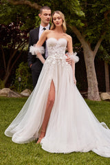 **Eternal Elegance: Enchanted Tulle Aline Gown for a Romantic Wedding**