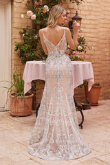 **Cinderella Divine's Enchanting Fit and Flare Gown: A Royal Statement for Your Special Day**